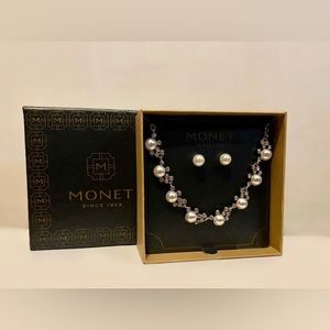Monet Pearl Jewelry Set